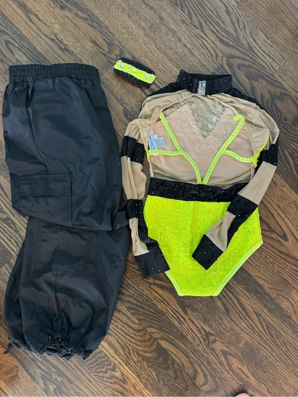 Glamour Neon Costume Set